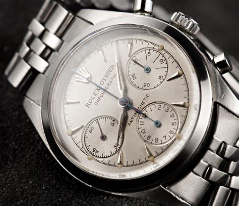 rolex gold vintage chronograph three dials|rolex chronographs examples.